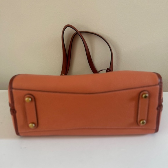 Coach C5265 Pebble Leather Lori Shoulder Bag - Coral Colour, Authentic - Picture 5 of 8